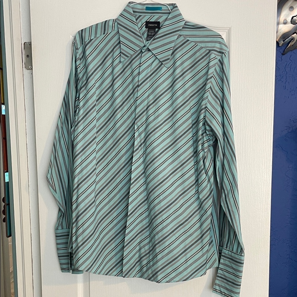 Claiborne Men's Diagonal Striped Shirt in Teal and Black